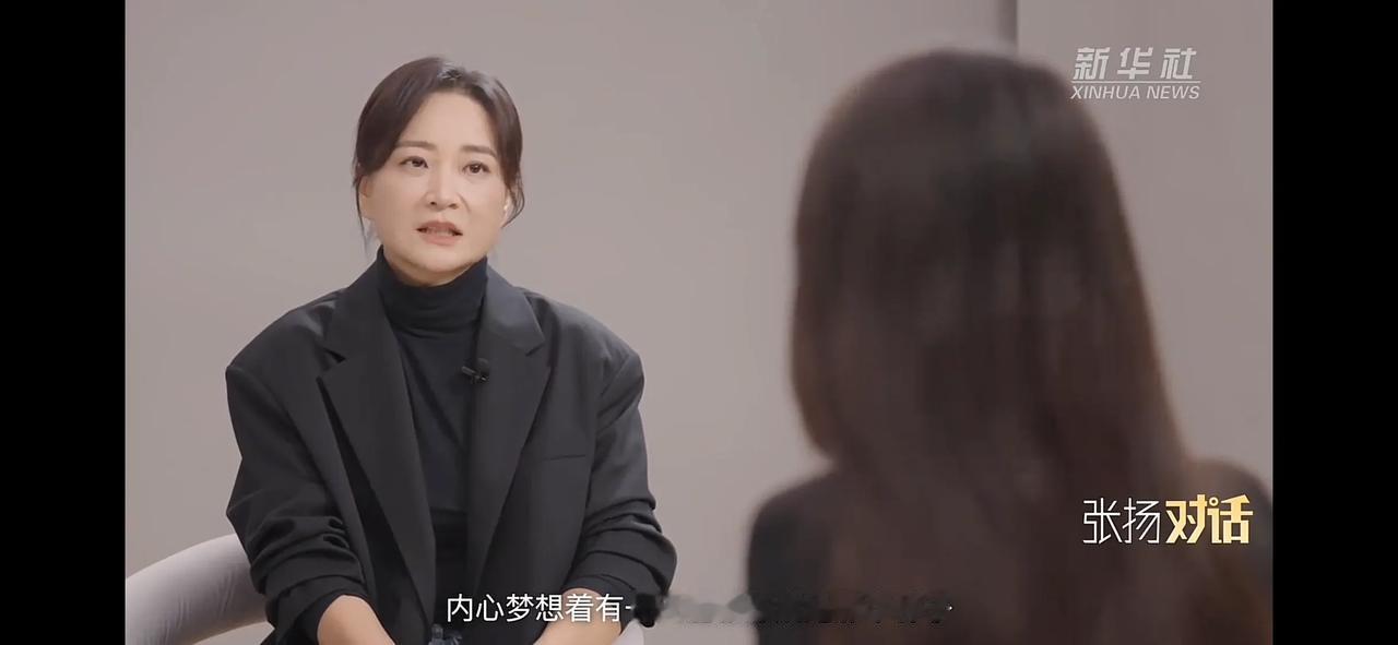 不得不说，贾玲的毅力绝非一般人能比的了的，只有十几年吃素的华哥能和她有一拼！