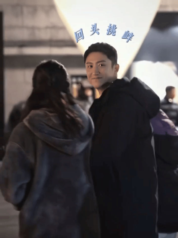 这两天《明川有知夏》拍的都是修罗场，厉泽川当着男二的面宣示主权的戏份，我就想起《