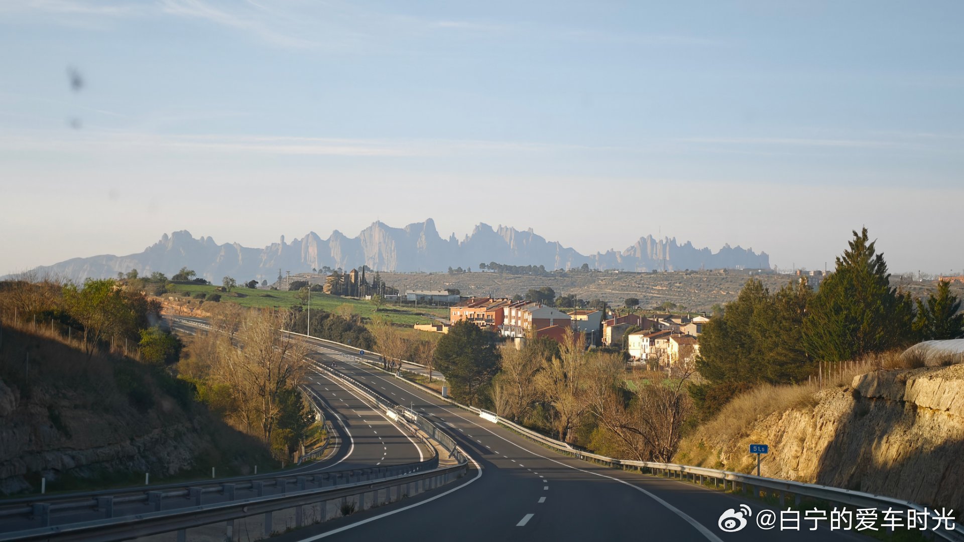 最近有一个挺深刻的体会，当你觉得自己的处境有点卑微的时候，证明你在上升，因为你接