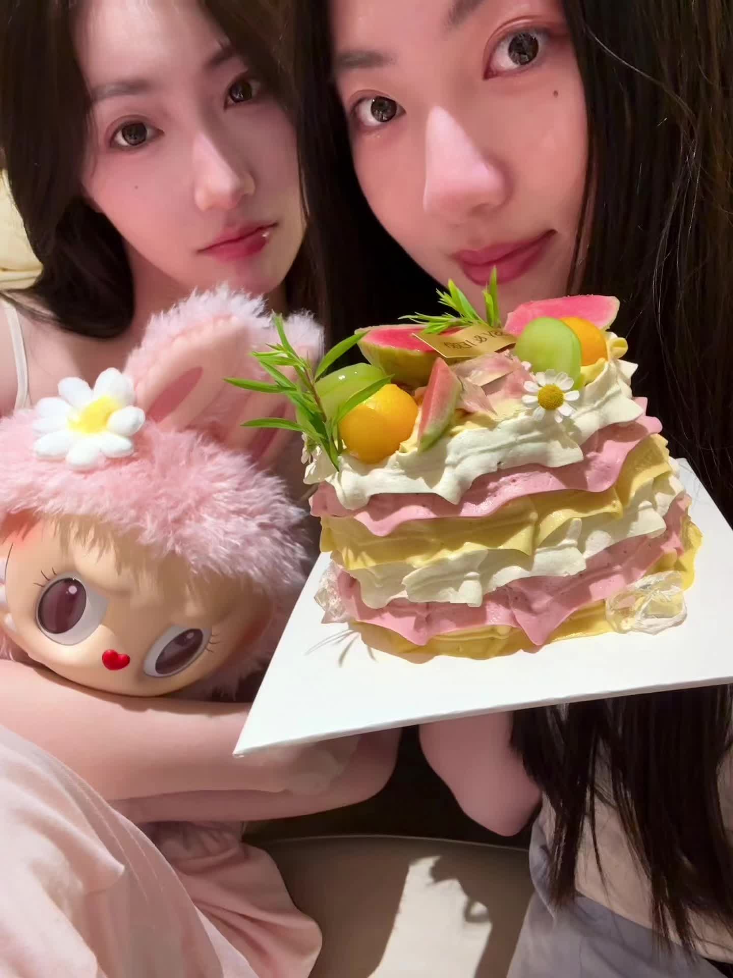 生活和朋友还是越简单越快乐
