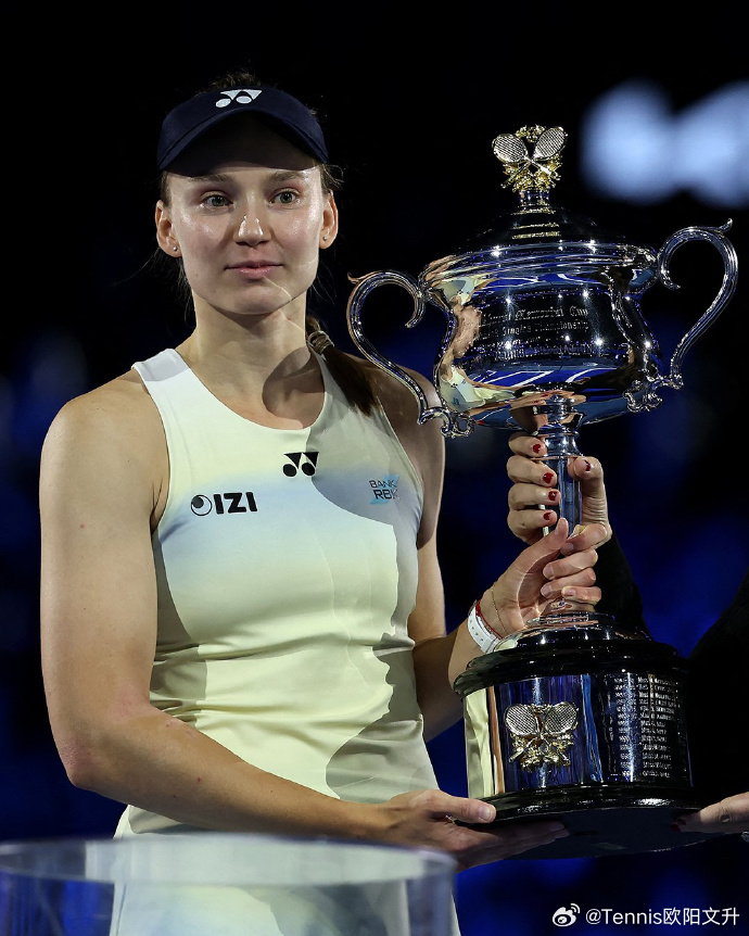 从宁波🏆→利雅得总决赛🏆→澳网🏆到今天重返印第安维尔斯女单决赛莱巴金娜状态