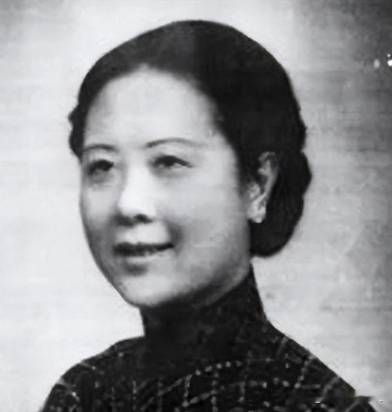 2001年，张学良在101岁去世前，终于道出了真相：“其实，当年我被扣押时，真正