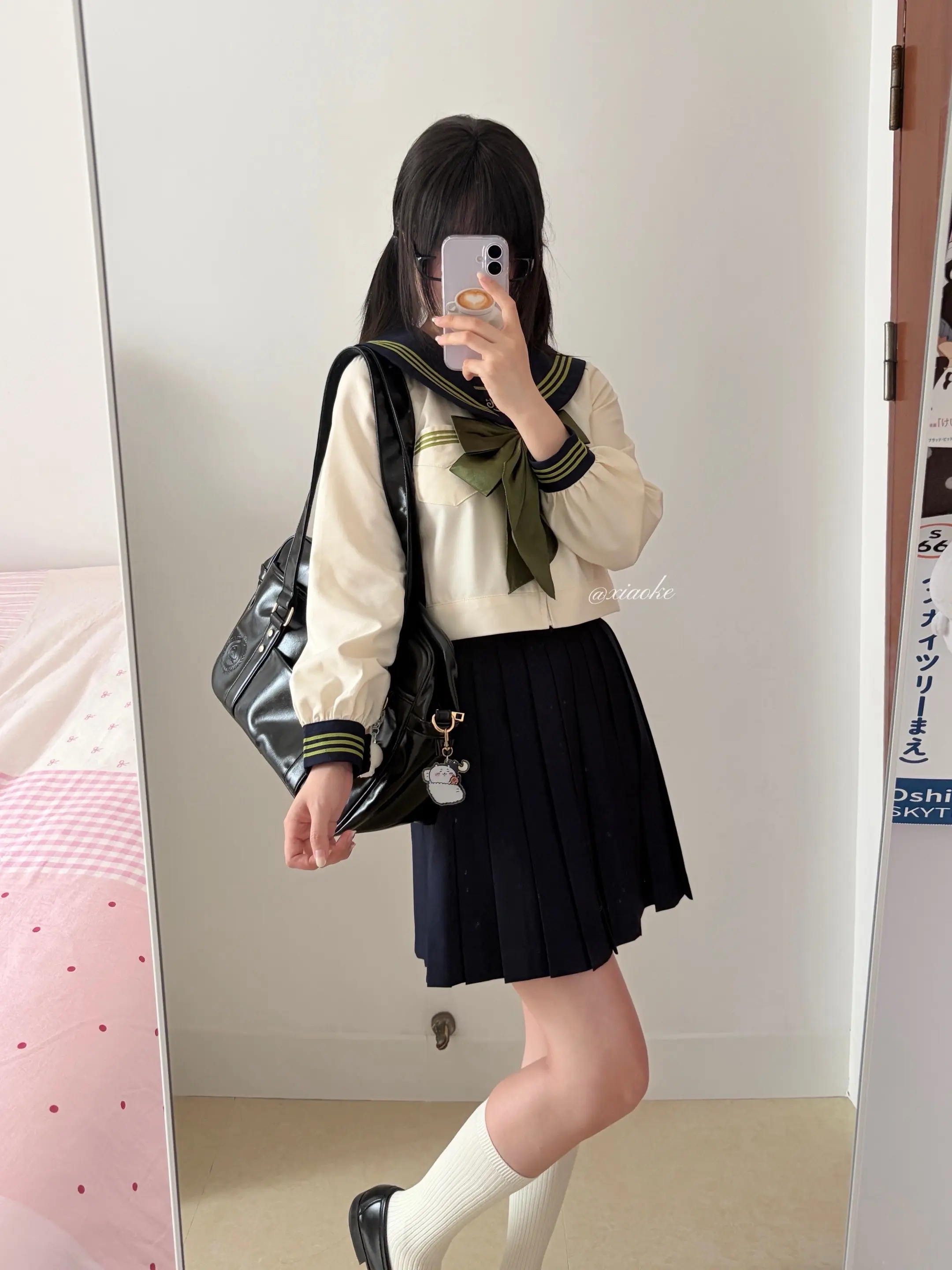 如此貌美的水手服。