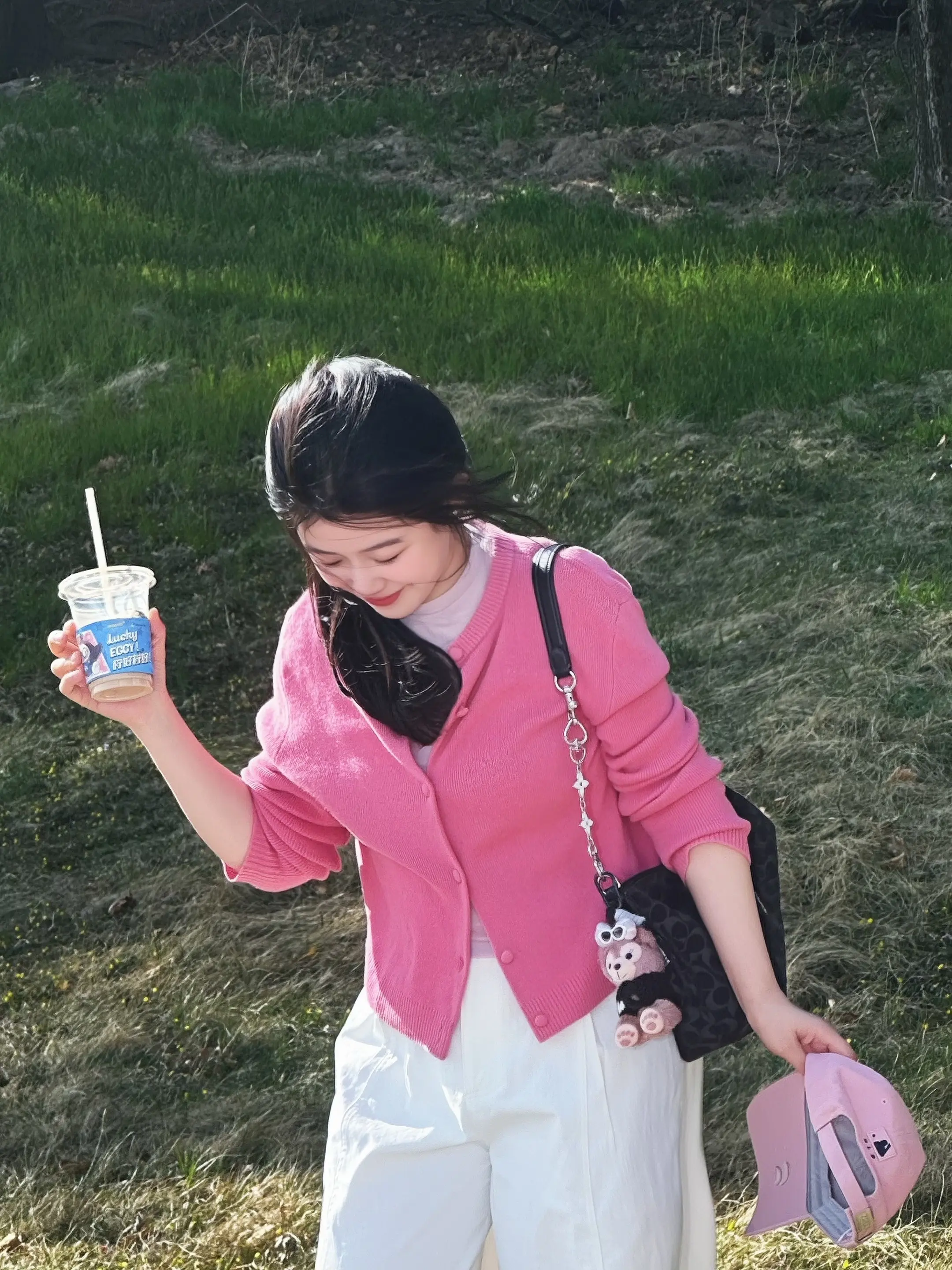 春天之所以美好、富饶， 是因为 它经过了最后的料峭