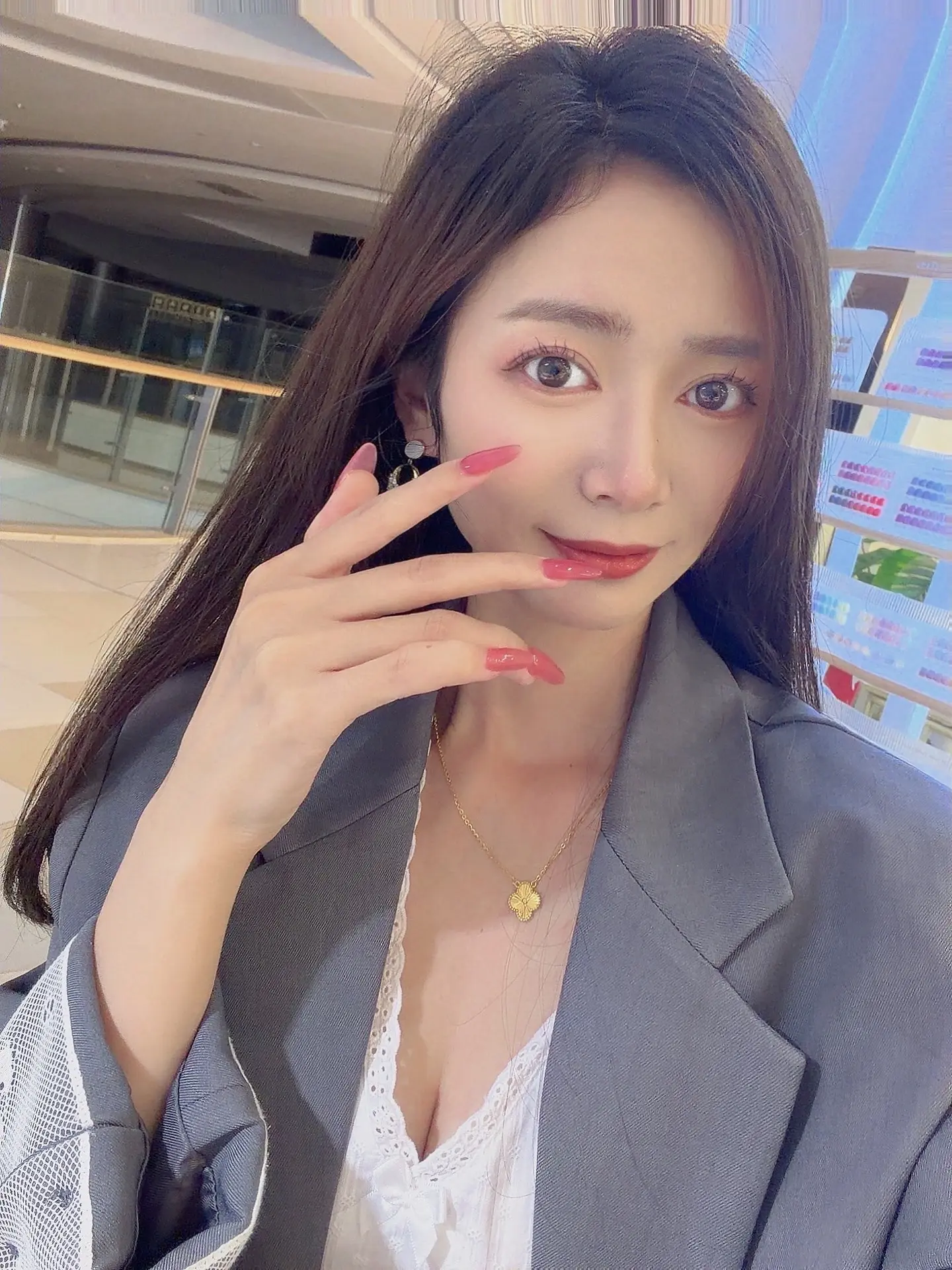 人的精力都是有限的，允许自己休息，允许自己摆烂，允许自己有段时间找不到自己