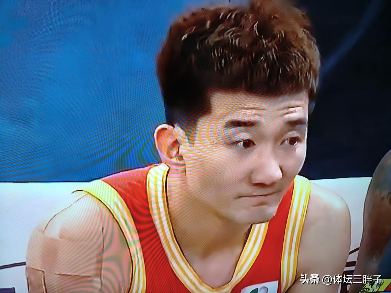 郭士强不用愁了，有人可用了。“王者归来”，昨晚CBA直播间，解说嘉宾面对孙铭徽突