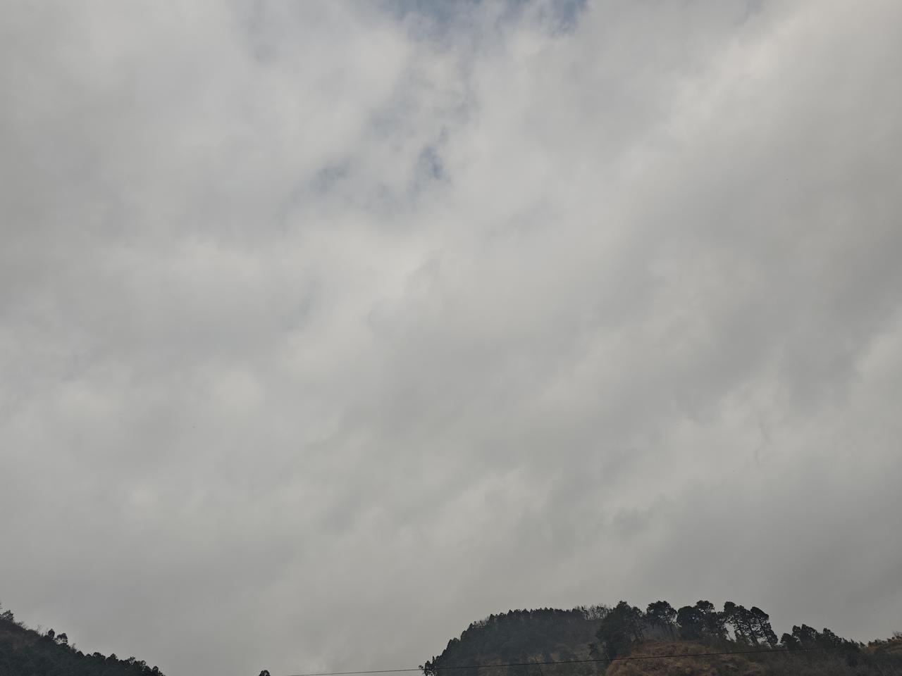 初四到福气照
丰衣足食家和气，
年年岁岁人安康，
福禄寿喜万事全，
喜乐常伴岁月