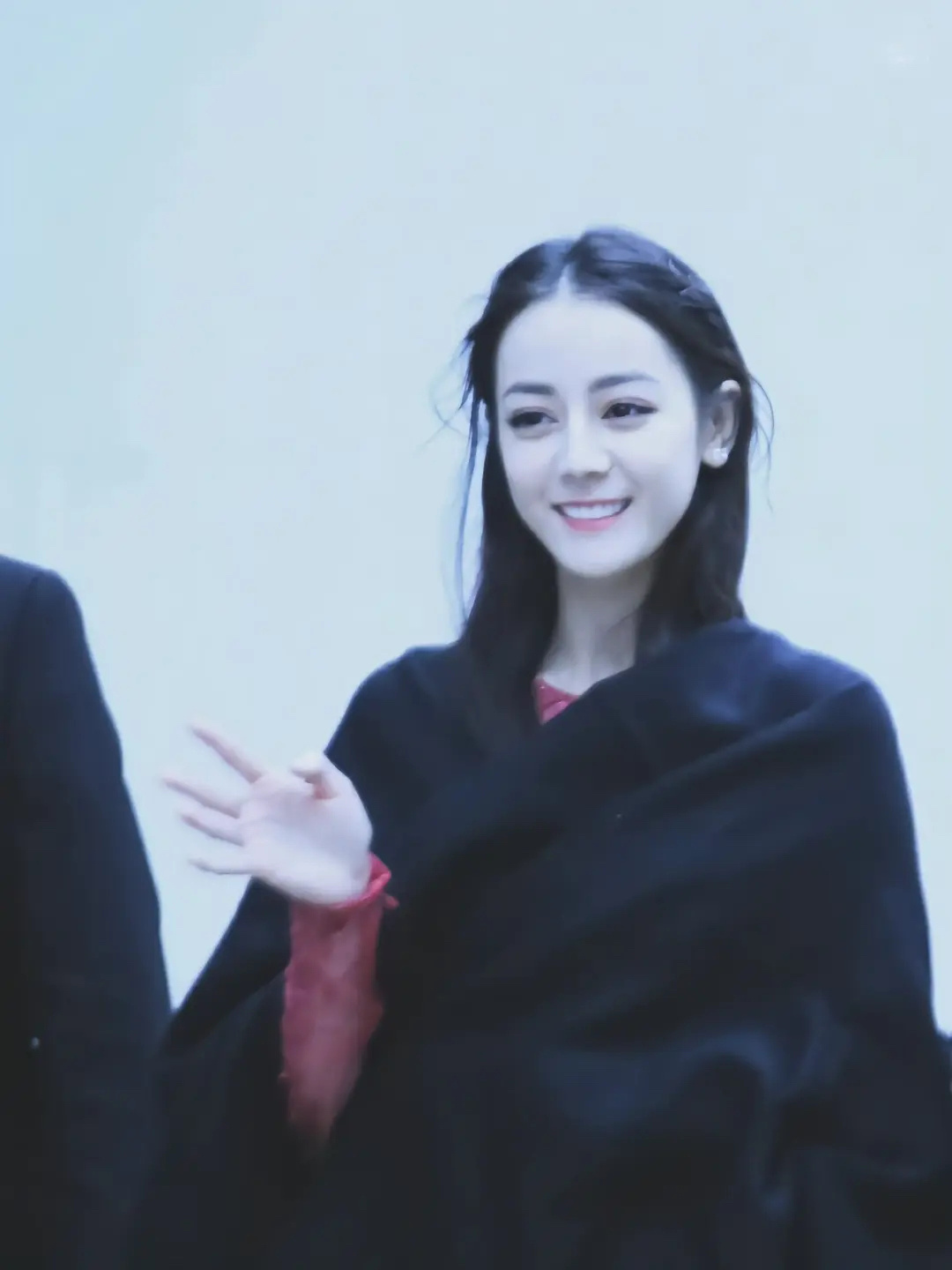 热巴这组照好乖巧😋 ​​​