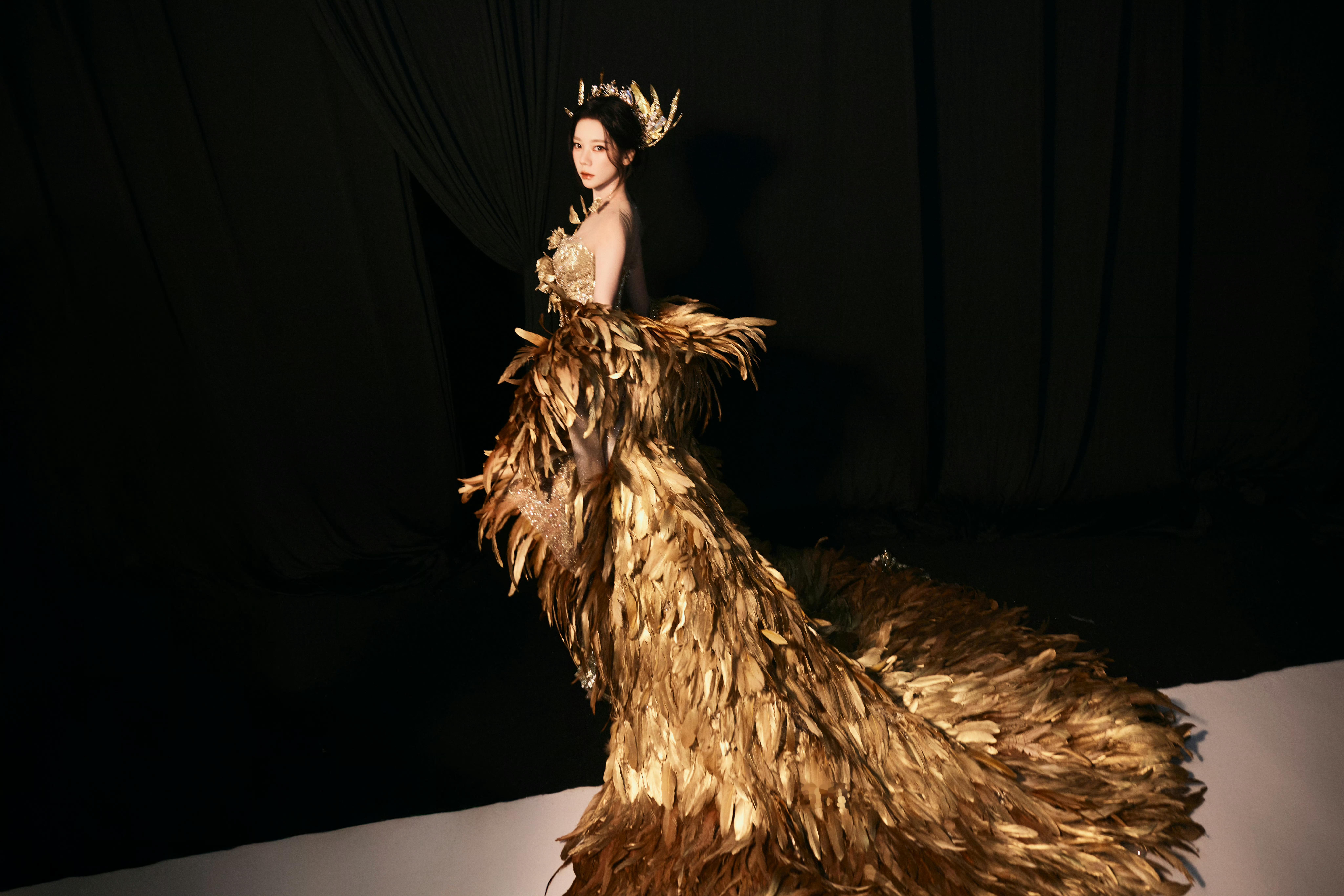 成都娱乐快讯12月18日张紫宁成都盛典。同城热点创作计划