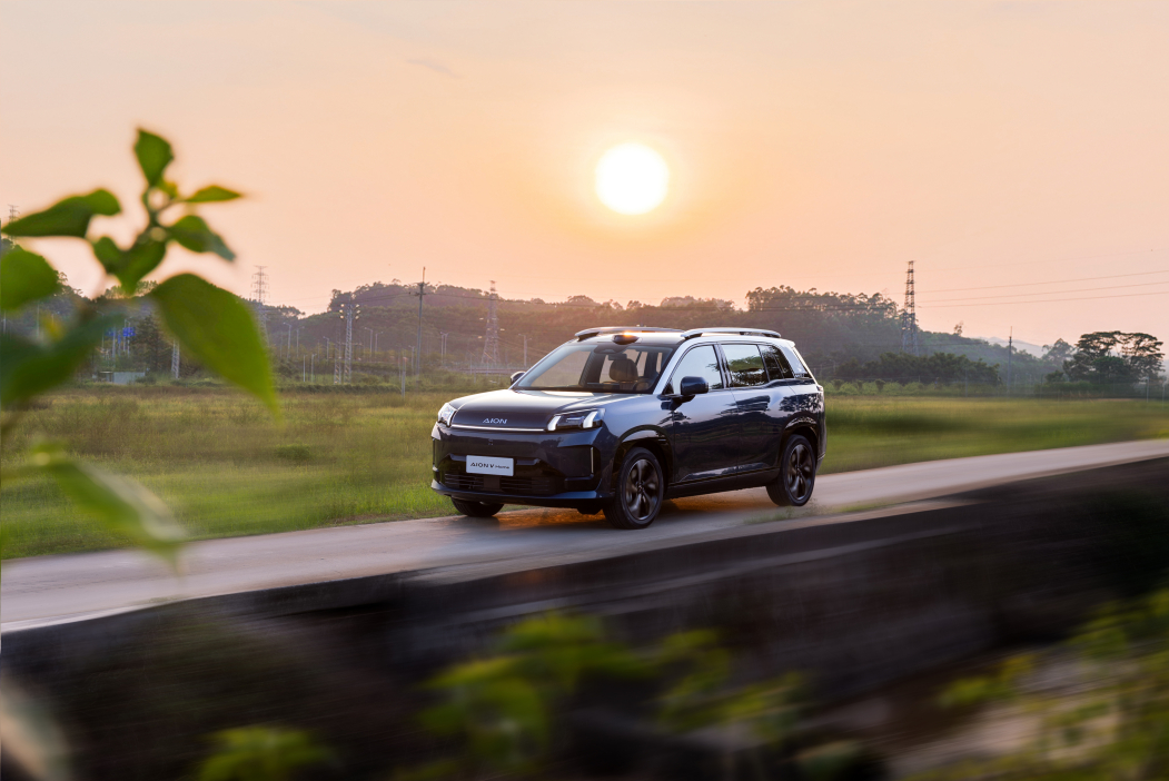 埃安旗下紧凑型纯电SUV  全新AION V 霸王龙家庭版上市，新车共计推出四款