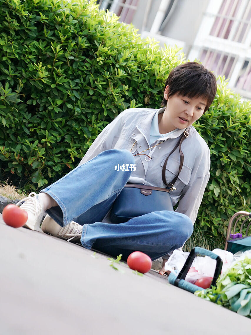 求求别骂了！其实，她也需要被人爱啊！~~