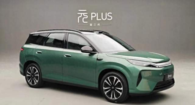 9分钟充满电！比亚迪11.99万新车月销2万台，同级对手慌了吗？