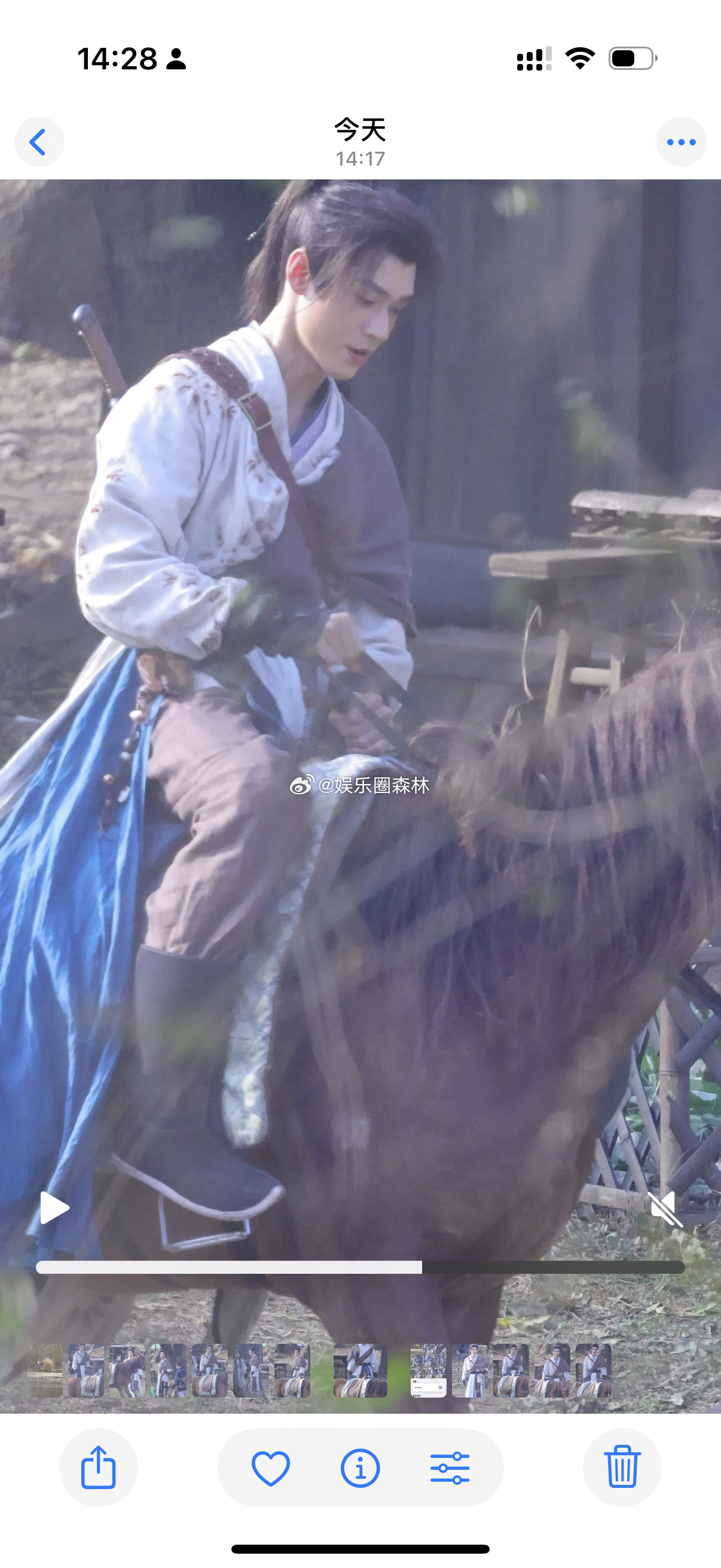 龚俊刚刚拍戏骑马精彩视频龚俊