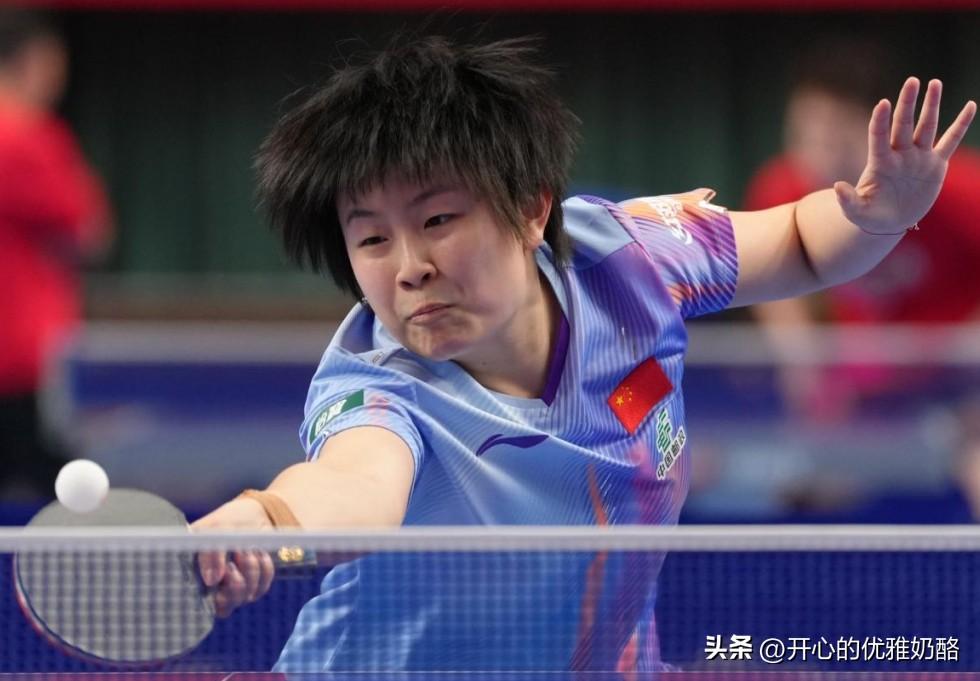 女单抽签结束，最硬的签是覃予萱。
女单共分16组，国乒分到前七组，最终仅第一名晋