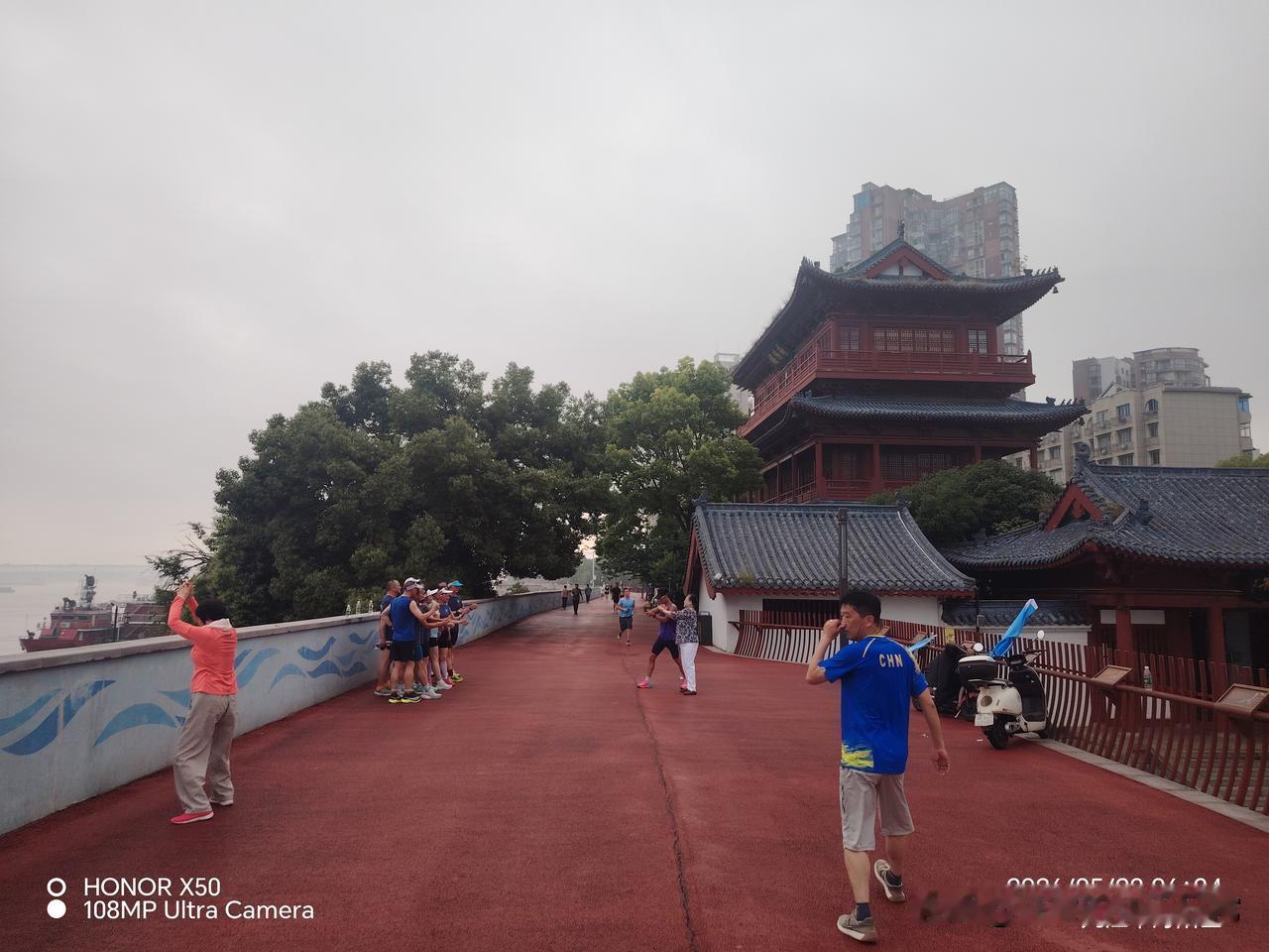 晒图笔记大赛2026年5月23日长江岸边晨练打卡