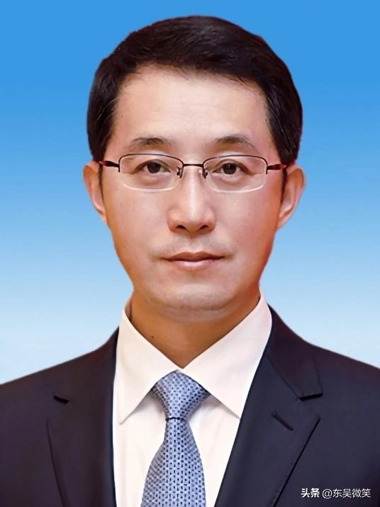 最新人事消息，江苏省委决定，吴庆文同志任镇江市委书记。