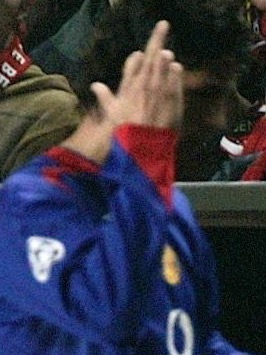 给冬奥压我们分的裁判 : 