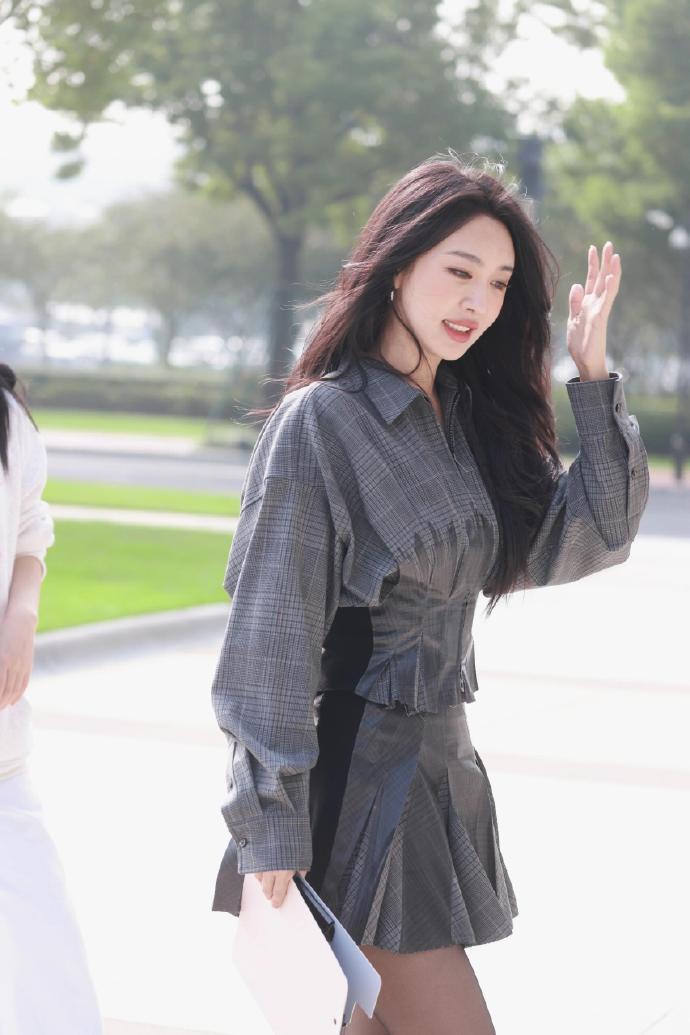 李菲儿黑丝生图 ​​​