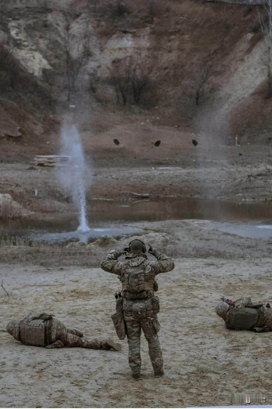 火上浇油！欧洲派兵乌克兰计划刚露头，联合国前官员就发出警告：核战风险飙升！
​