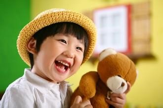 【孩子叛逆期，8个方面要注意】育儿 1、要多多陪孩子做有趣的事情；2、少看电视多