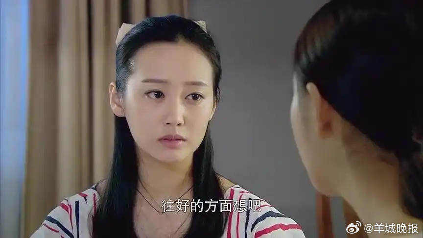 【你从哪个角色开始认识李纯？】10月2日，官宣结婚。2011年李纯因参演张艺谋导