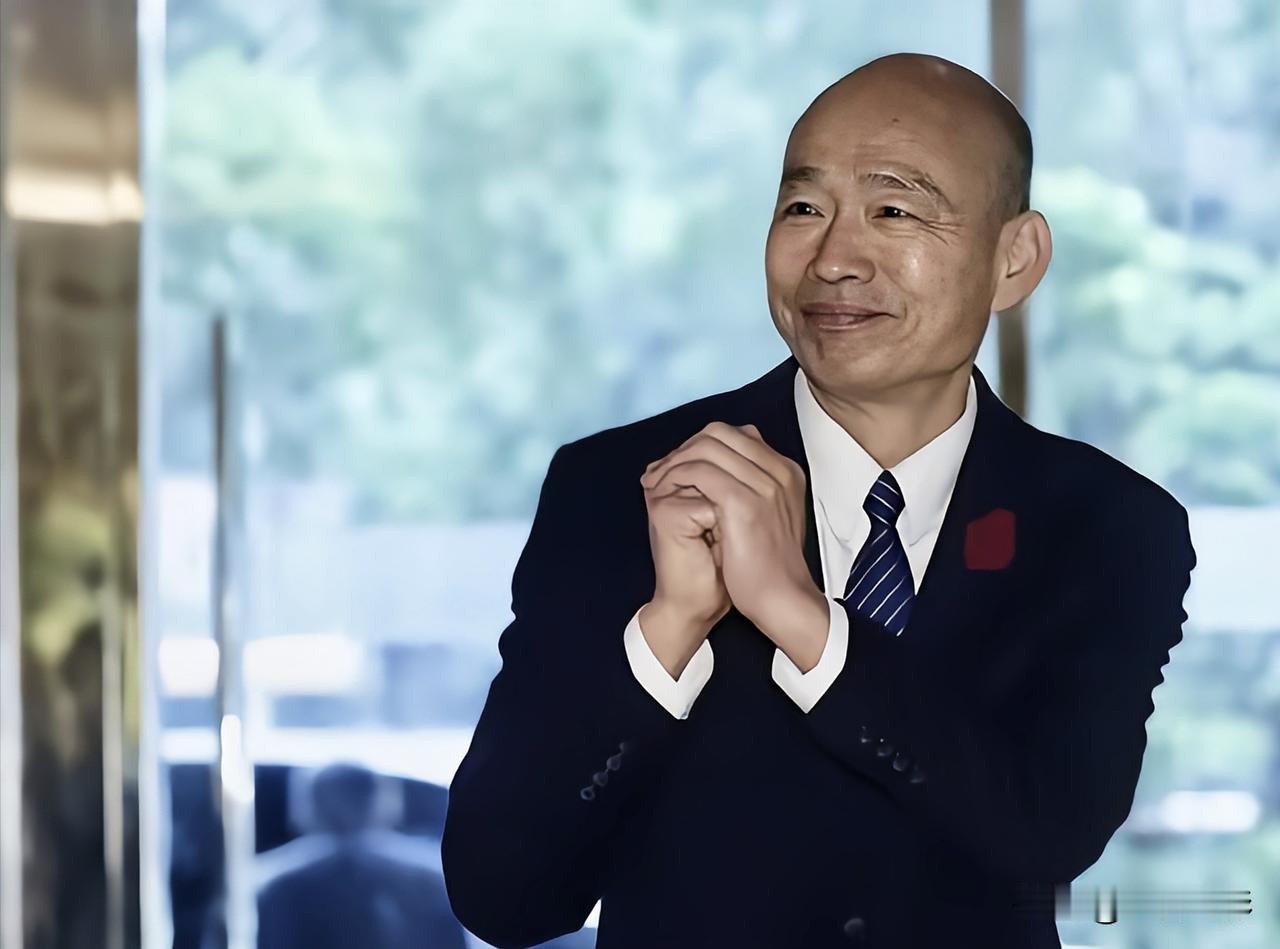韩国瑜主导推动7800亿新台币军购案三读通过后，美方迅速抛出“奖励”，邀请其6月