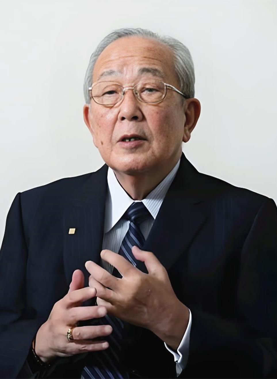 稻盛和夫说：
“多和漂亮的人接触，你都不好意思邋遢；多和有上进心的人接触，你都不