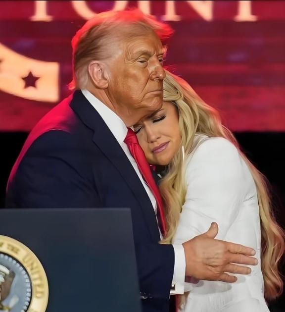 特朗普的和平委员会，终于迎来三个人回复，普京收到了邀请函，内塔尼亚胡不开心。
 