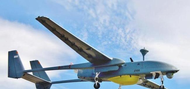 也门胡塞武装真是麻烦大了，一枚无人机炸弹就炸死炸伤 16 名突击队员！ 现在最困