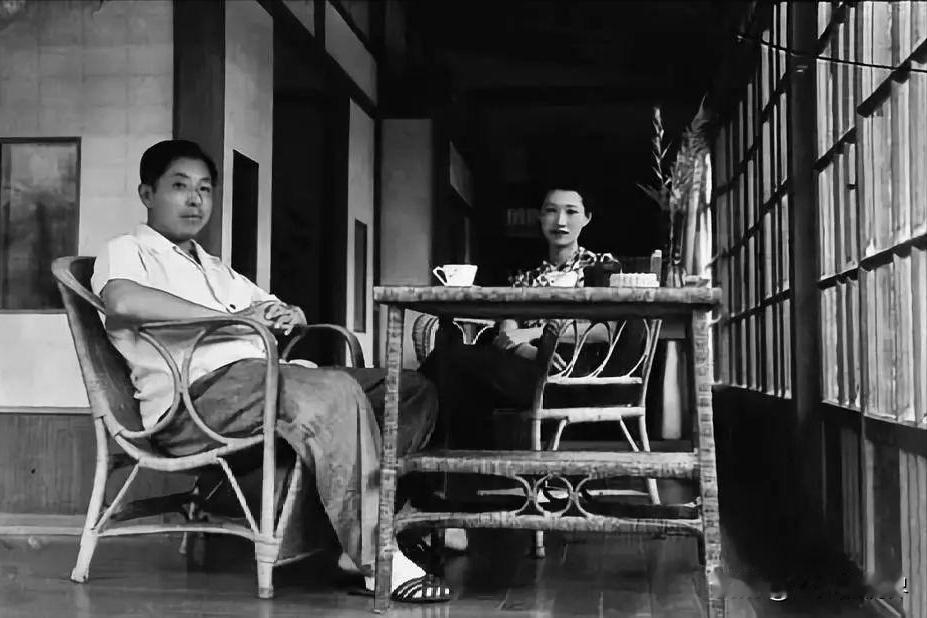 1991年3月，张学良重获自由后，立即飞到纽约去见一位女人，两人一起住了90天
