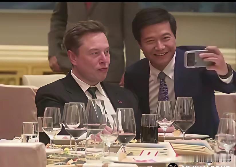 这张照片为什么火？