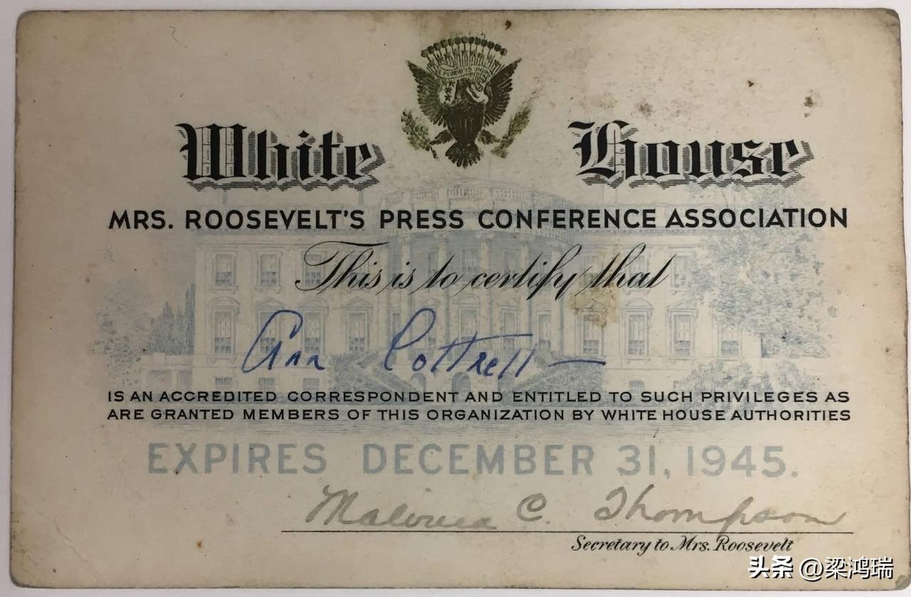 这是一张罕见的罗斯福夫人新闻发布会协会（Mrs. Roosevelt's Pre