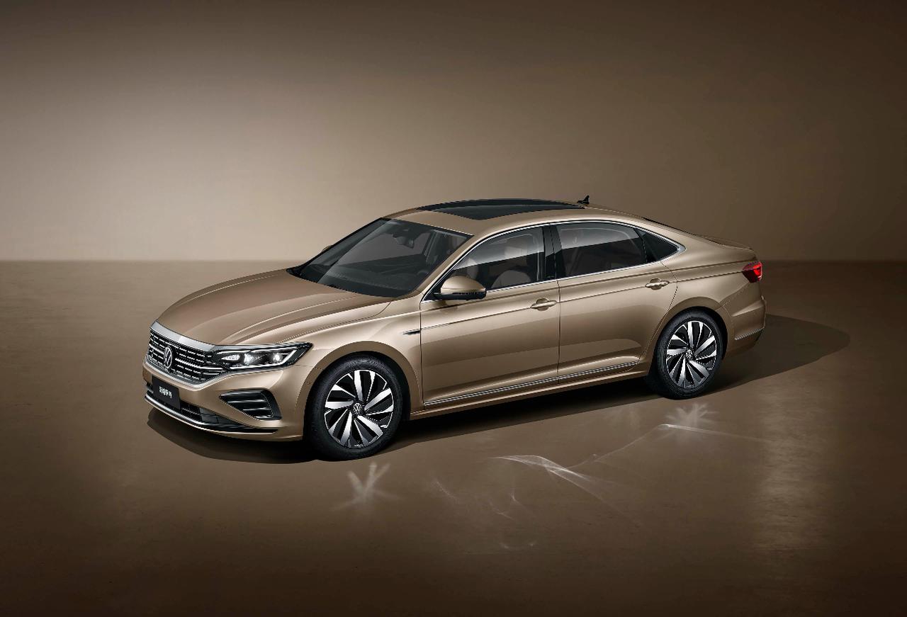 很多人对上汽大众帕萨特的感情，不说出但一直都在

在国内这么多车型里，帕萨特是一