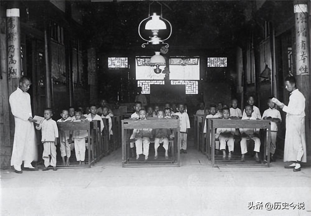 军统巨头毛森：效忠蒋氏反遭通缉追杀，晚年客死美国，一生极尽唏嘘
 
阅读此文前，