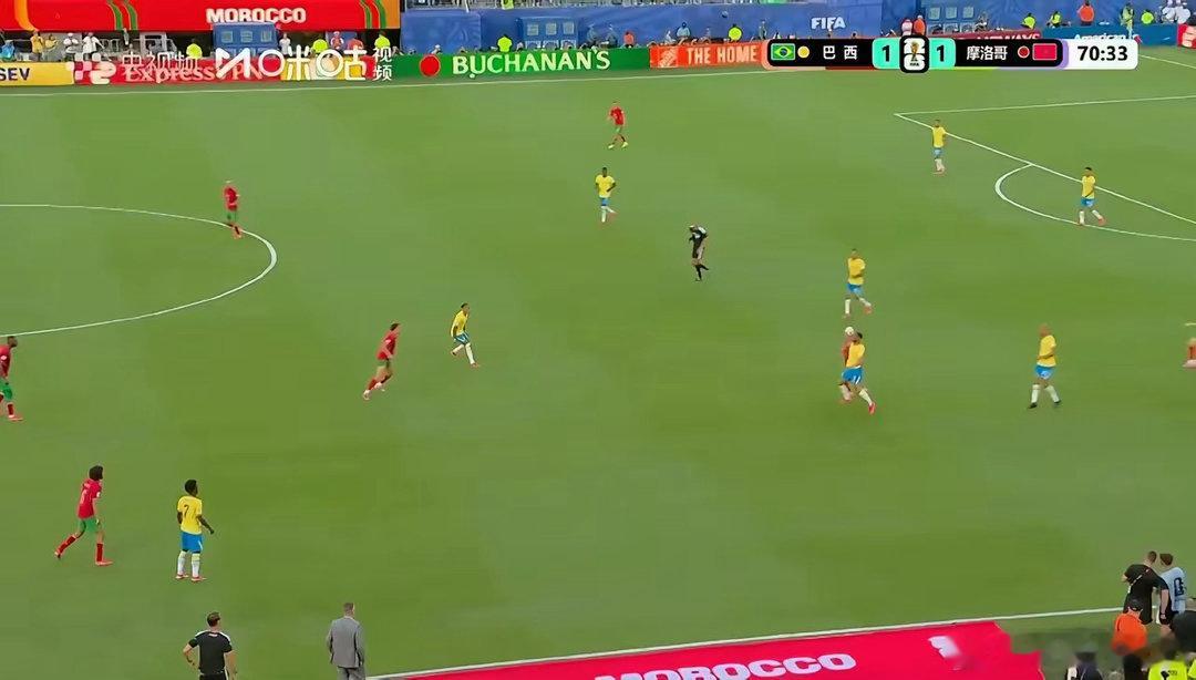 “巴西醒醒，这是世界杯！”今早的热搜，估计把无数熬夜看球的桑巴老粉气到拍大腿！堂