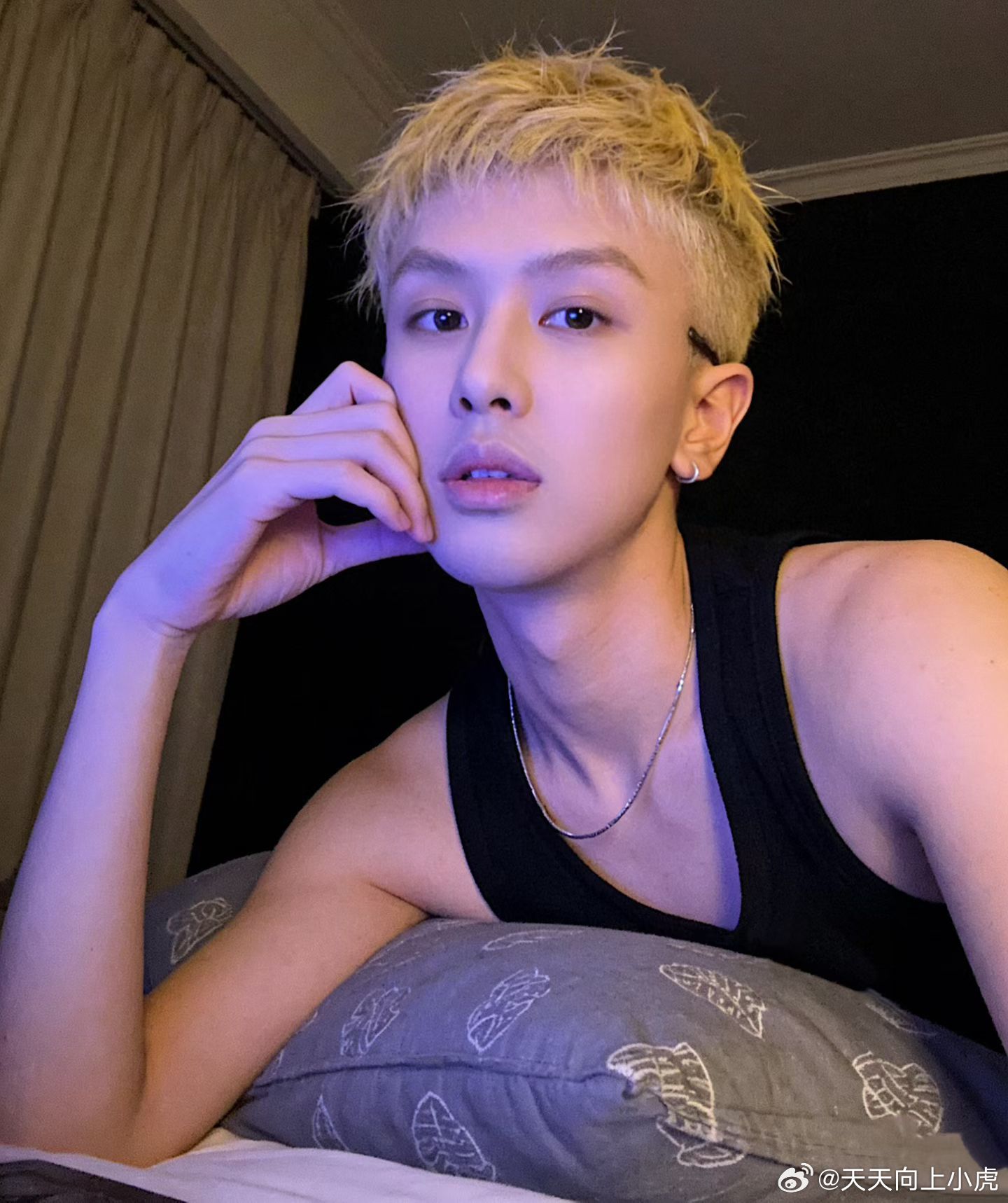 长期喝桶装水的人天塌了最后还是烧开水靠谱一点，桶装水也是要烧开的。加油吧少年。 