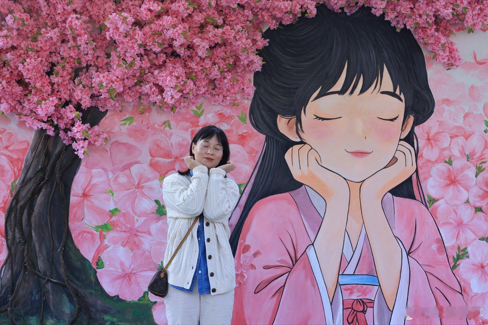 喜欢这些可可爱爱的东西，昨天下班匆匆跑去打了个卡。 ​​​