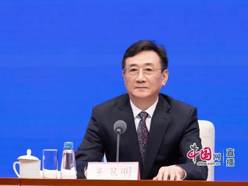 车市周评：小蓝灯被规范，海鸥星愿双雄竞速