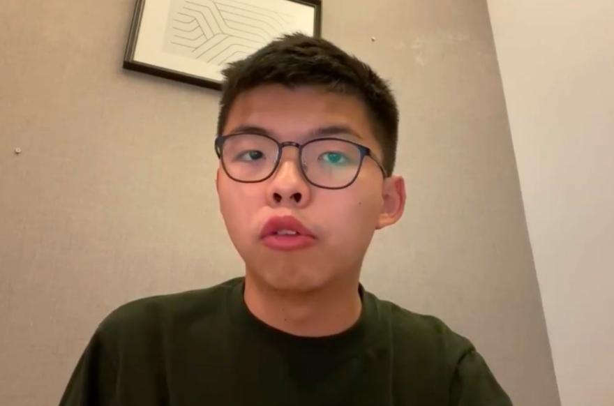 罪有应得！当狱警打开牢门时，28岁的黄之锋还以为只是普通检查，可迎接他的却是香港