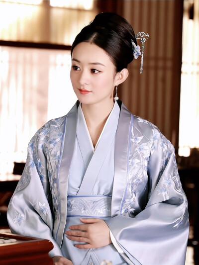 赵丽颖将来会再婚吗赵丽颖再婚属于未知的个人选择，她并未把婚姻当作人生必选项。经历