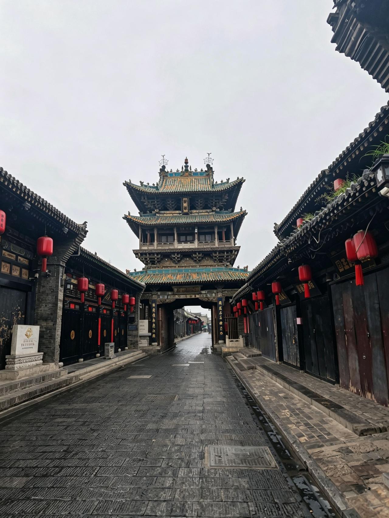 小时候我们对世界充满好奇，一点点的去探索，一点点的去打开。长大后，我们变得一点点