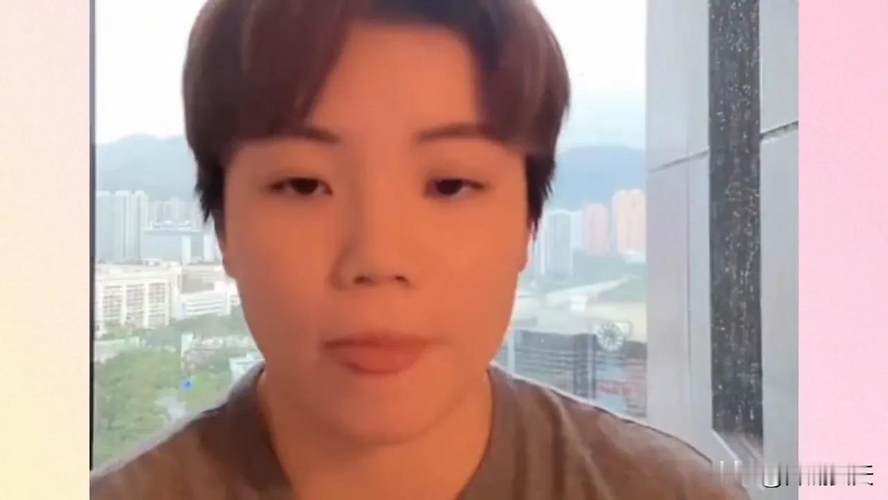 当下在看杜凯琹在亚运赛场比赛，想起她之前聊买房的故事。
杜凯琴靠着日复一日打球拼