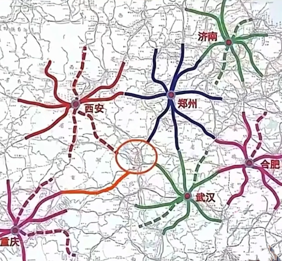 图中链接四大城市的是哪呢？地理位置也很好