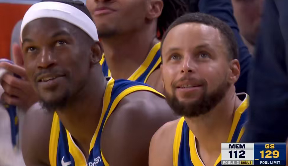 今天三位小年轻表现 给老大们都看笑了 [笑cry]灰熊vs勇士 ​​​