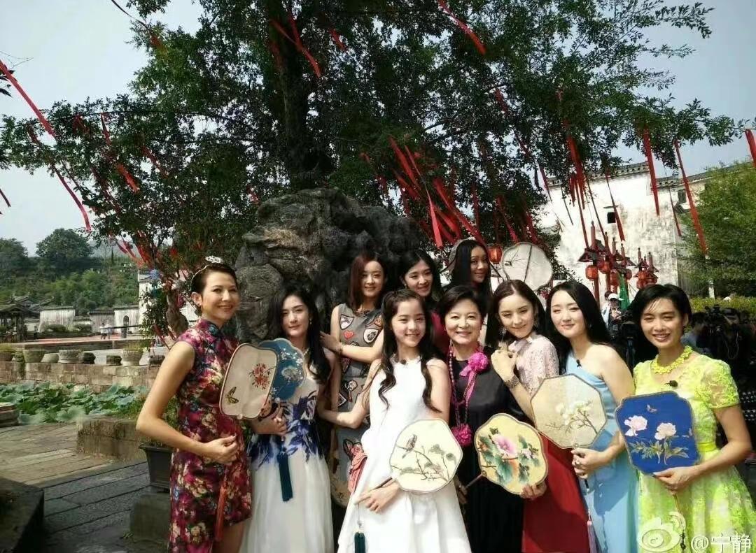 女性综艺天花板偶像，现在你还记得吗