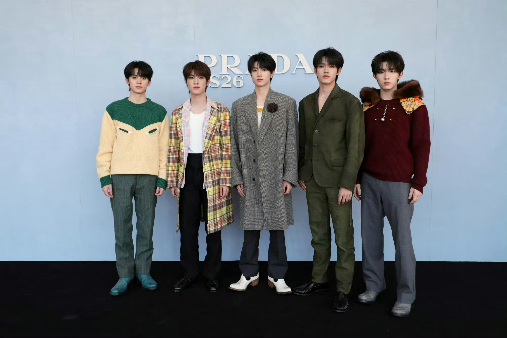 TOP登陆少年 朱志鑫 / 张泽禹 / 张极 / 左航 / 苏新皓PRADA 2