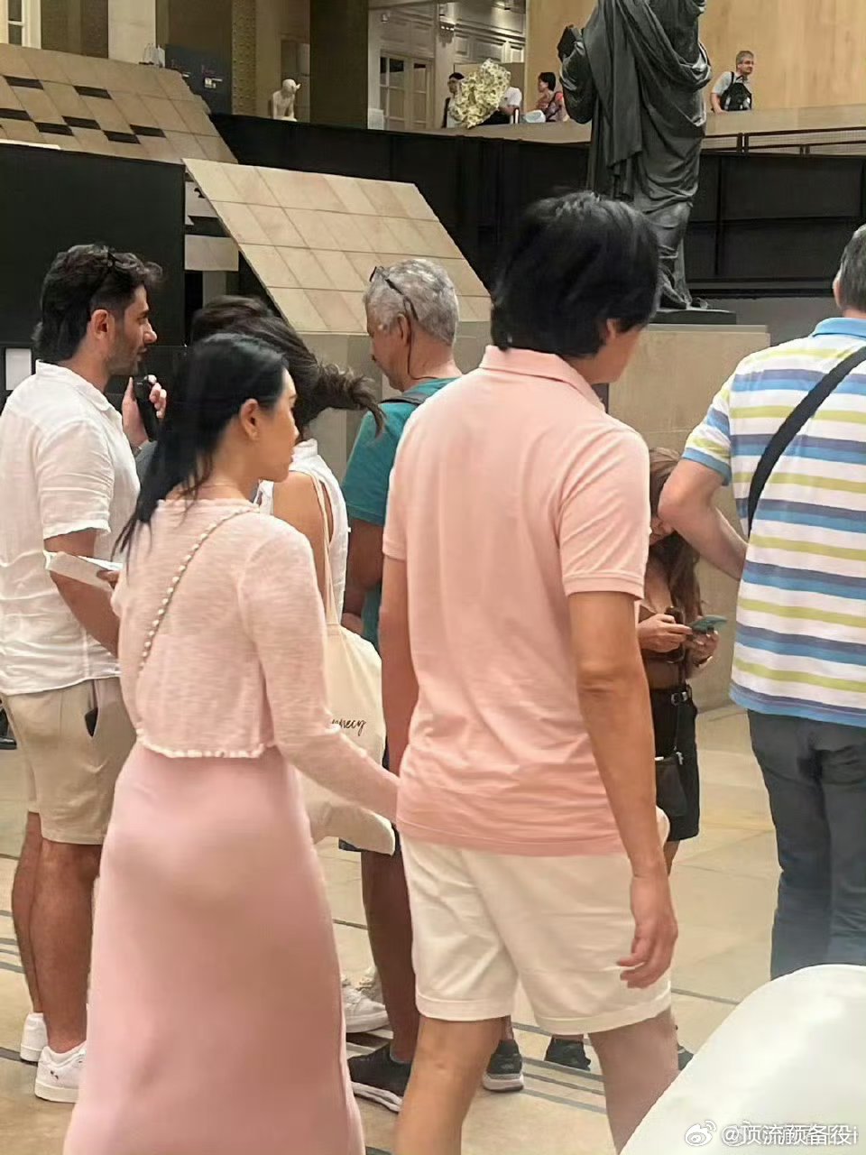 哥 咱就是说能不能收回吴邪那个时期 真的帅死了 秦昊咱减一下吧 ​​​