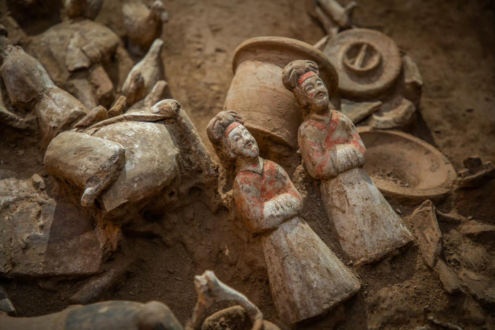魏晋考古 陕西西安长乐坡西墓地十六国墓M140现场照片 
