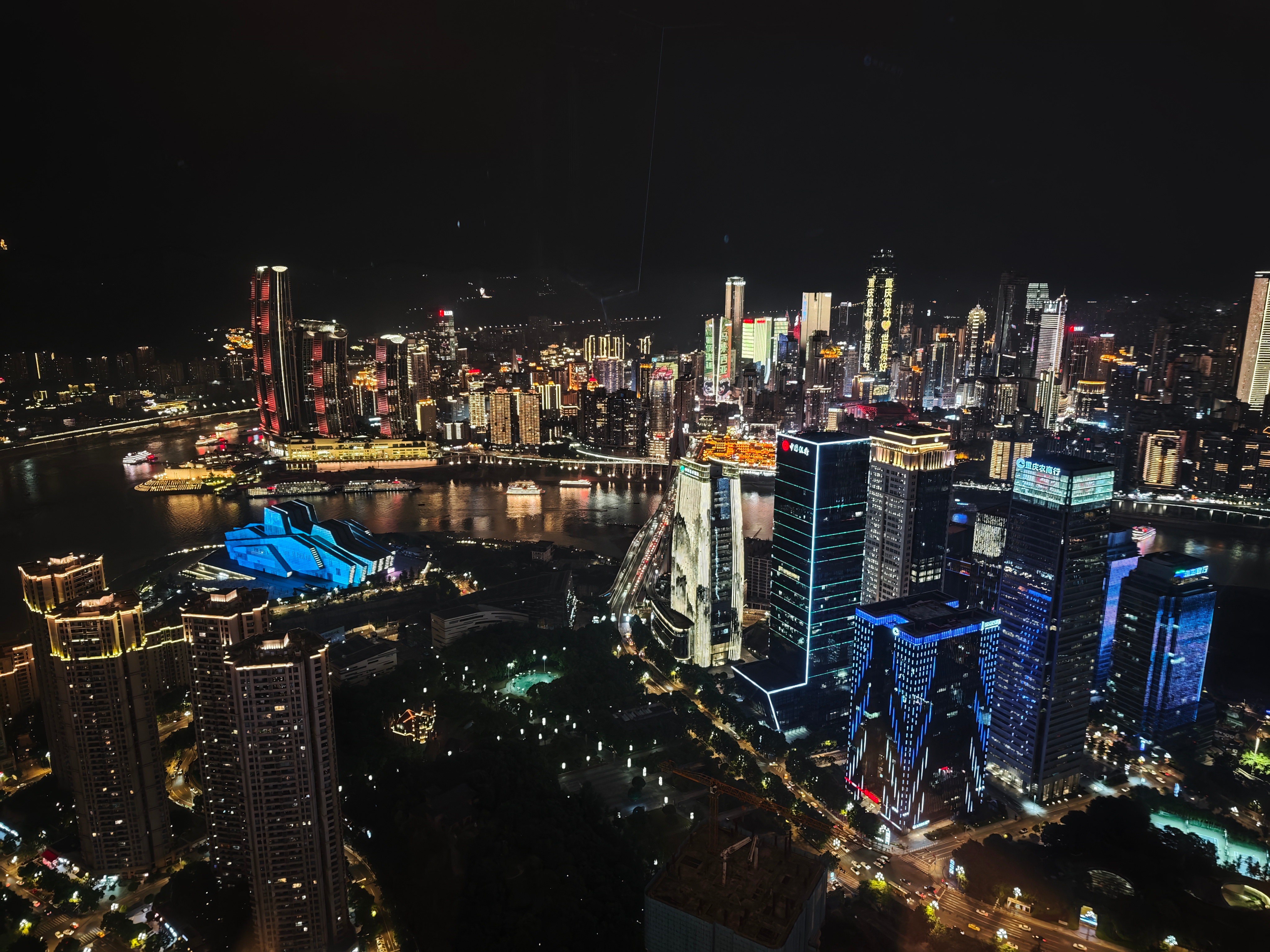 重庆的夜景太美了  ​​​