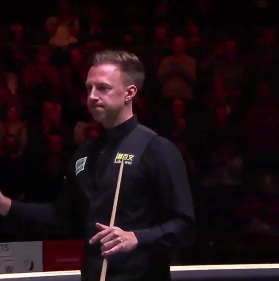 世界第一名副其实！6-2战胜卡特晋级德国大师赛决赛迎战墨菲
​
​      北